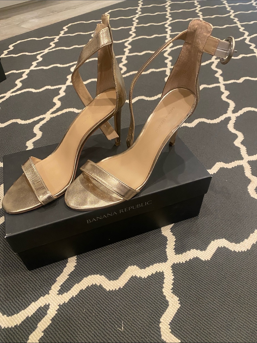 Banana Republic Metallic Gold Strappy Stiletto Sandals